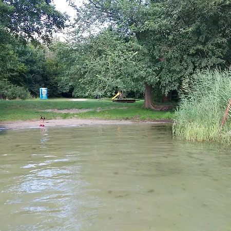 Nad Jeziorem, Lodka, Kajak Tatil Evi