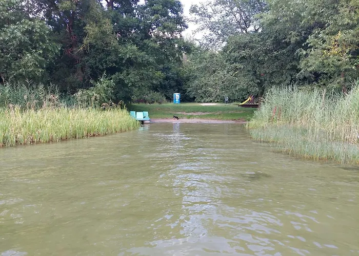 Nad Jeziorem, Lodka, Kajak Semesterbostad *